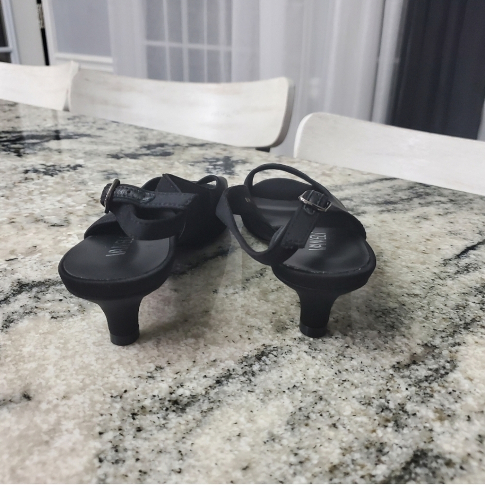 Vaneli Women’s Buckie Black. NEW! - Picture 4 of 12